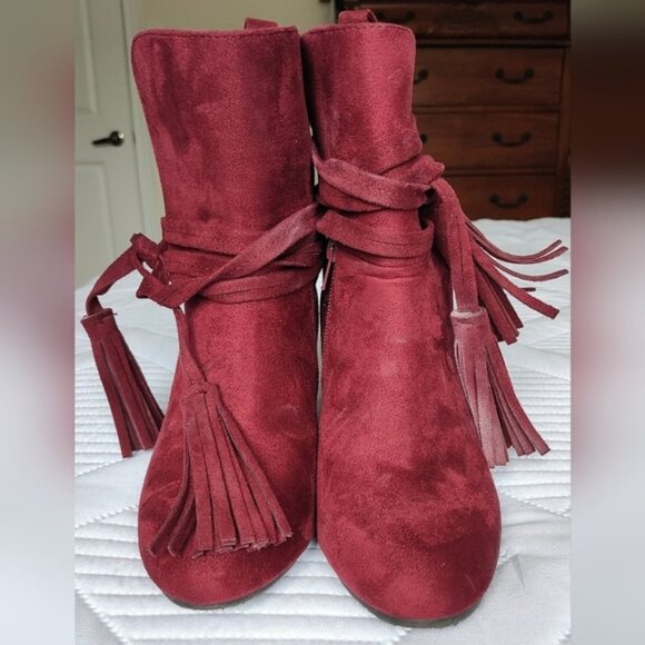 REFRESH Women's Faux Suede Almond Toe Tasseled Chunky Heeled Bootie Wine SZ 6 - Picture 6 of 11
